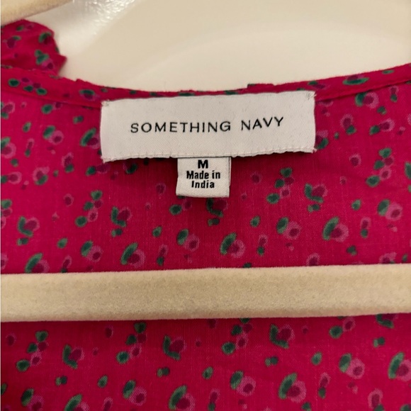 Something Navy Audrey Floral Blouse - Picture 3 of 6